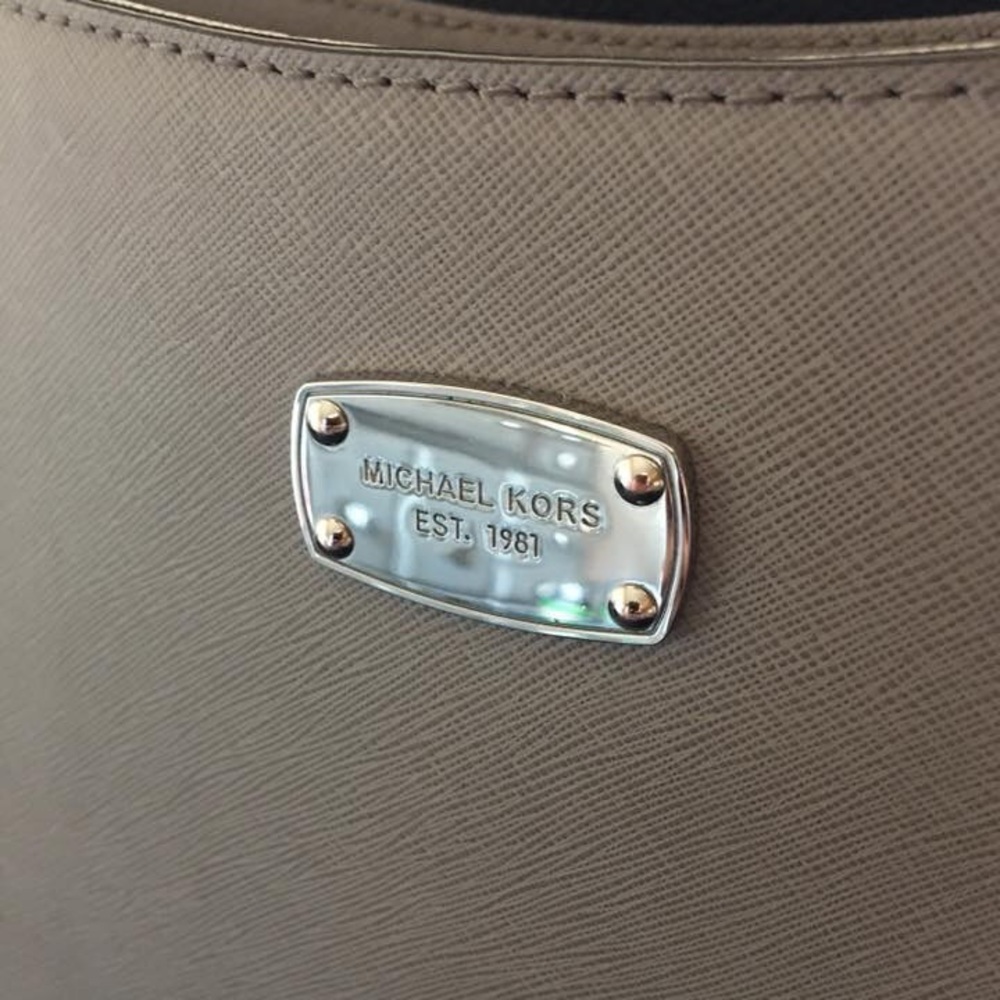 Michael Kors crossbody